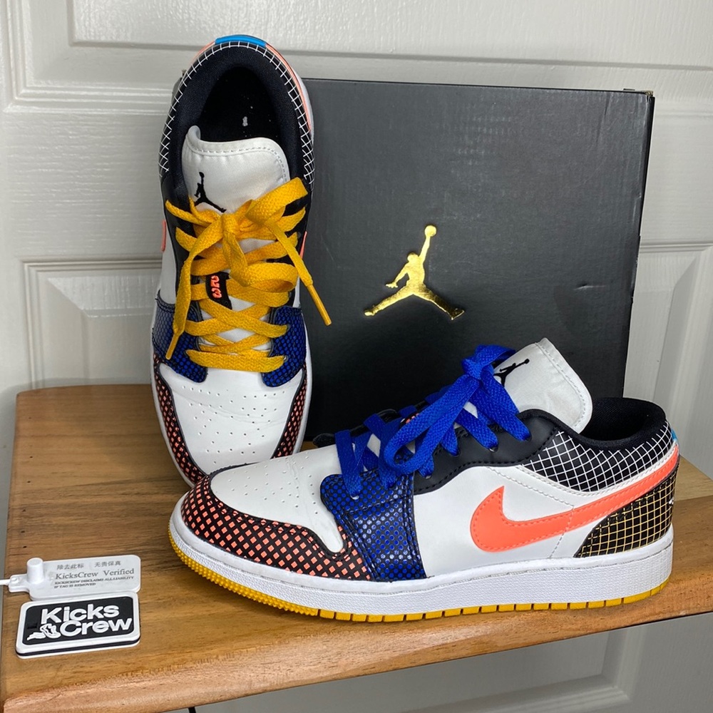Jordan 1s- Low